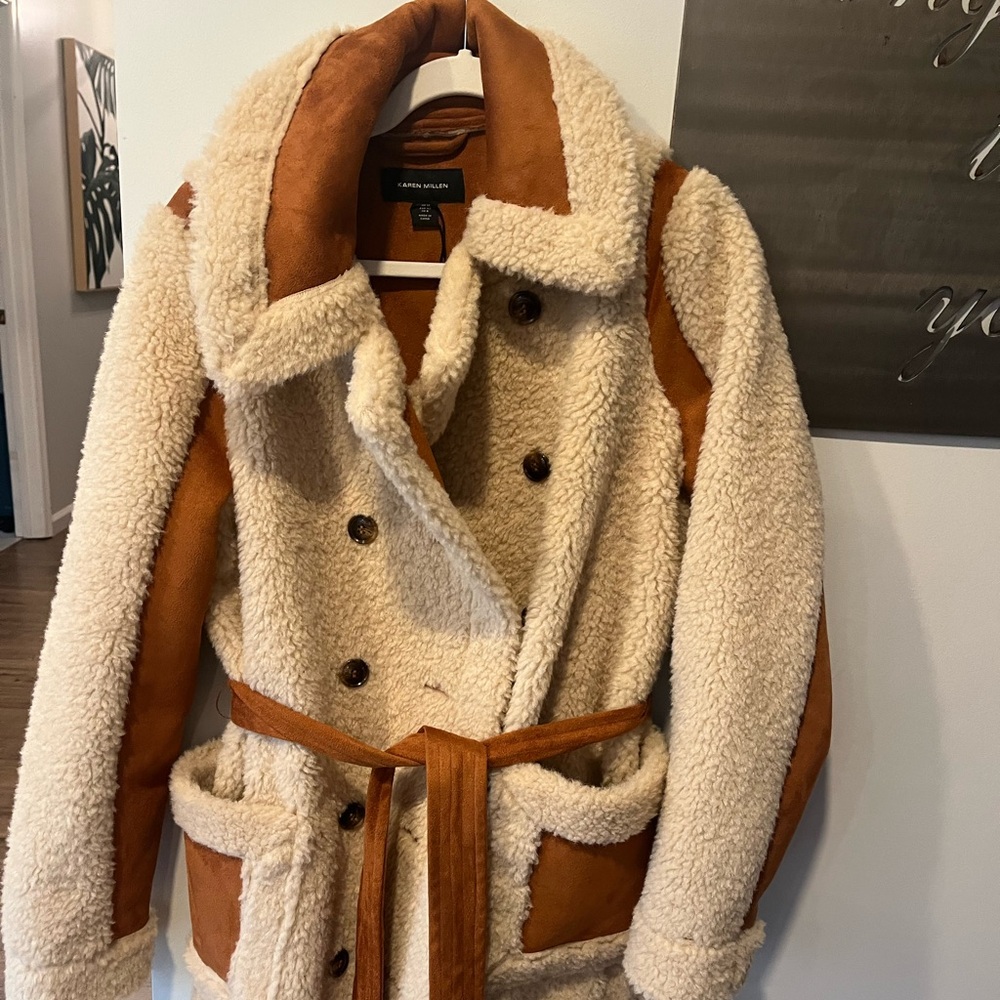 Karen Millen Sherpa teddy coat - Picture 5 of 10